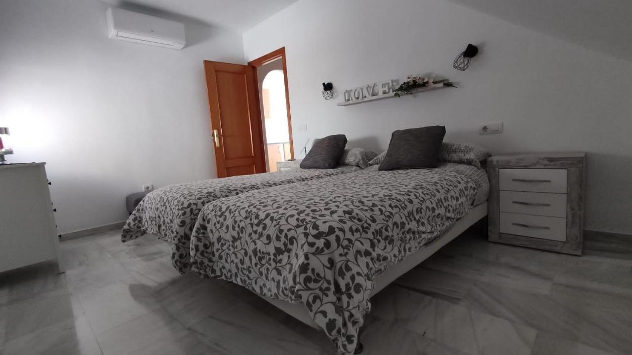 Apartamentos La Casa De Bebita Fuengirola Esterno foto